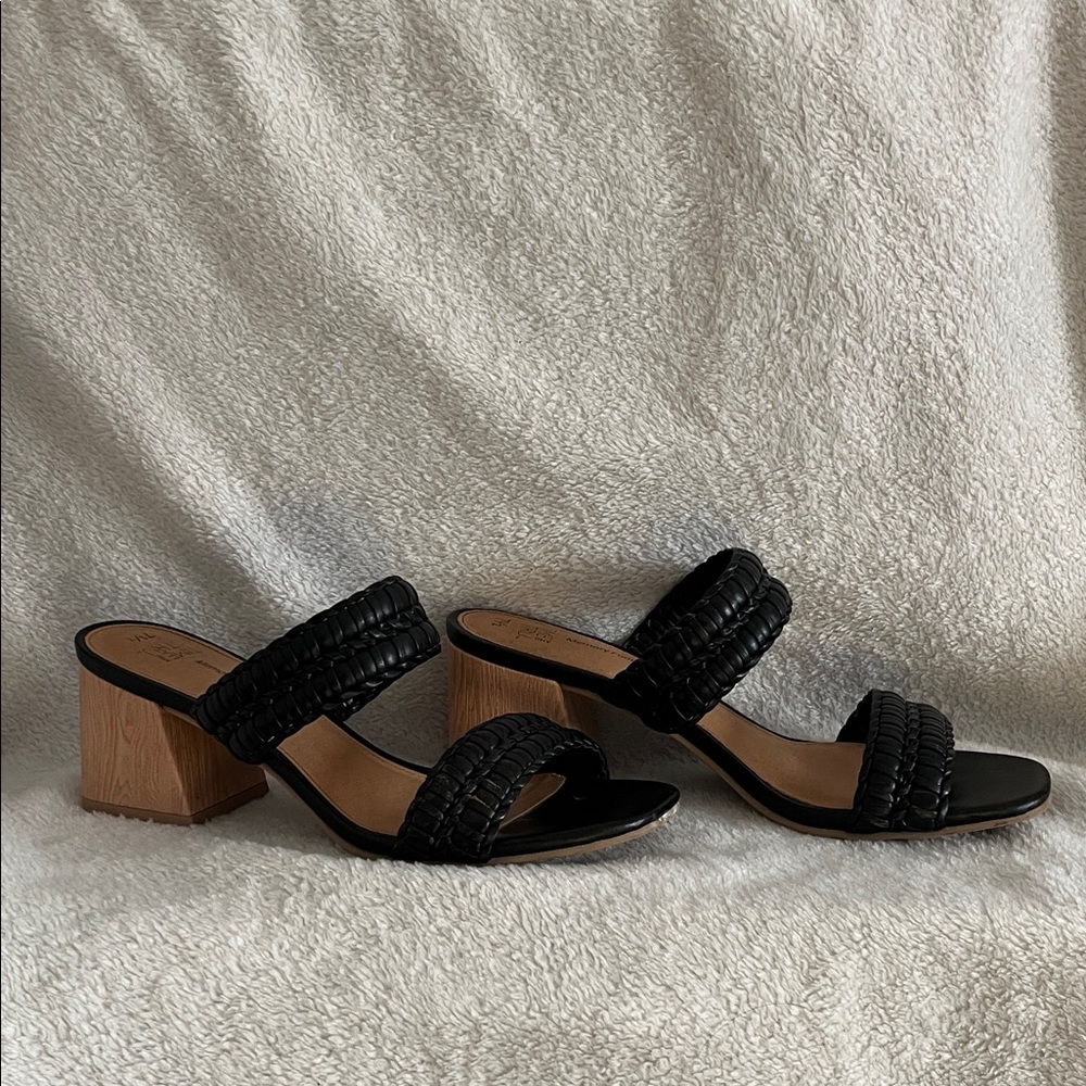 Time and Tru Black Braided Double-Strap Block Heel Mules
